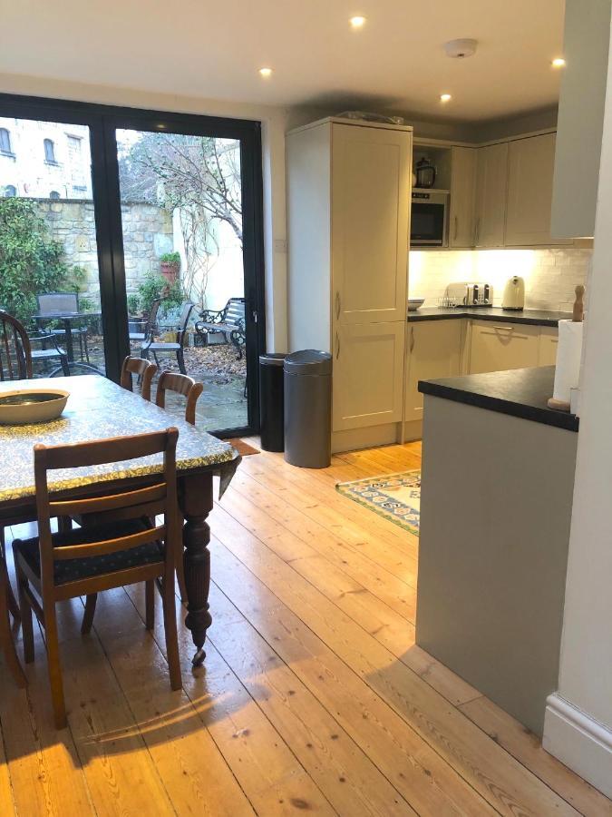 Lauras Townhouse Apartments Thomas Street Townhouse Bath Kültér fotó
